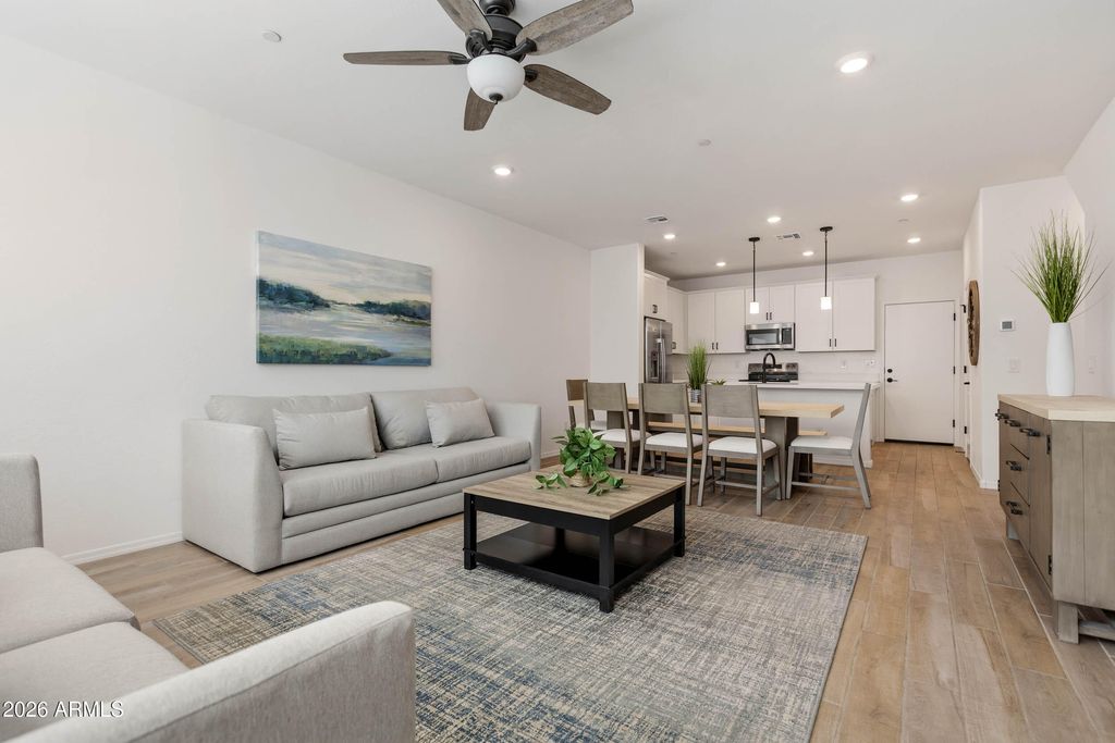 Image 14 of property listing at 2658 S Sulley Drive 107, Gilbert, AZ 85295