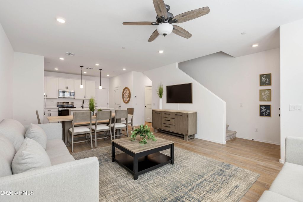Image 16 of property listing at 2658 S Sulley Drive 107, Gilbert, AZ 85295