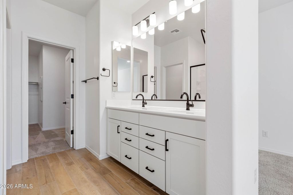 Image 29 of property listing at 2658 S Sulley Drive 107, Gilbert, AZ 85295