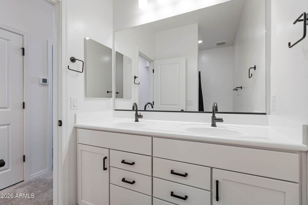 Image 38 of property listing at 2658 S Sulley Drive 107, Gilbert, AZ 85295