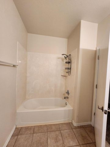 6800 Vista Del Norte NE 713, Albuquerque, NM 87113