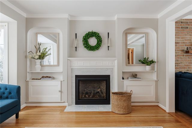 24 Woodcrest Drive, Penfield, NY 14625