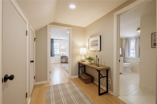 24 Woodcrest Drive, Penfield, NY 14625