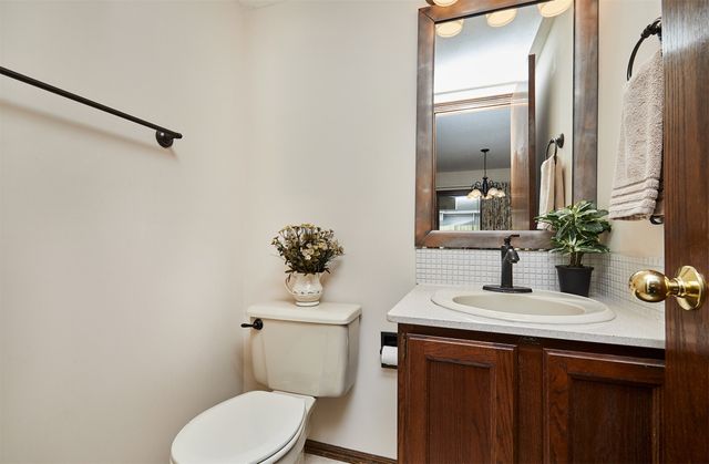 5405 Cody Drive, West Des Moines, IA 50266