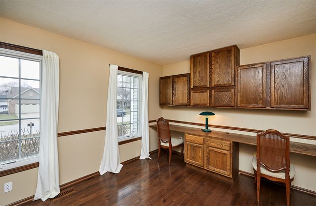 5405 Cody Drive, West Des Moines, IA 50266