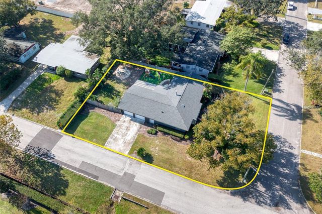 2042 YORKSHIRE DRIVE, Winter Park, FL 32792