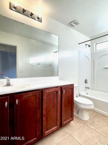 2019 E LINDRICK Drive, Gilbert, AZ 85298