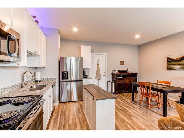 262 S 4th Ct, Deer Trail, CO 80105