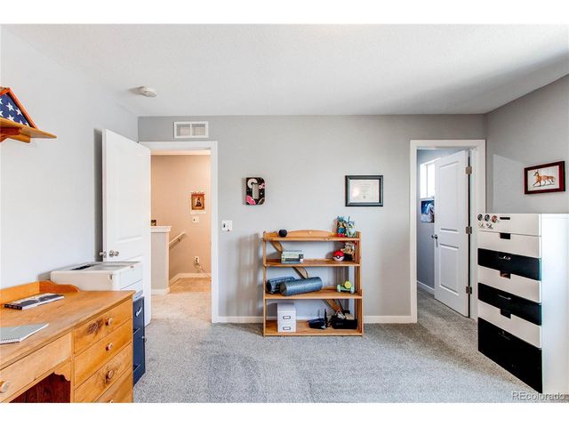 262 S 4th Ct, Deer Trail, CO 80105