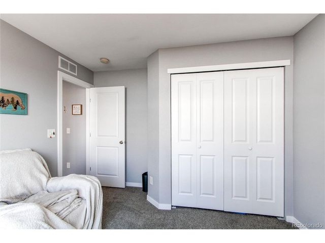 262 S 4th Ct, Deer Trail, CO 80105