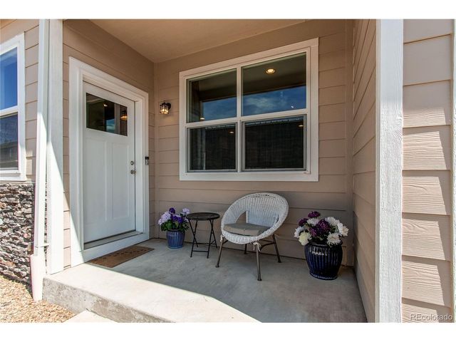 262 S 4th Ct, Deer Trail, CO 80105