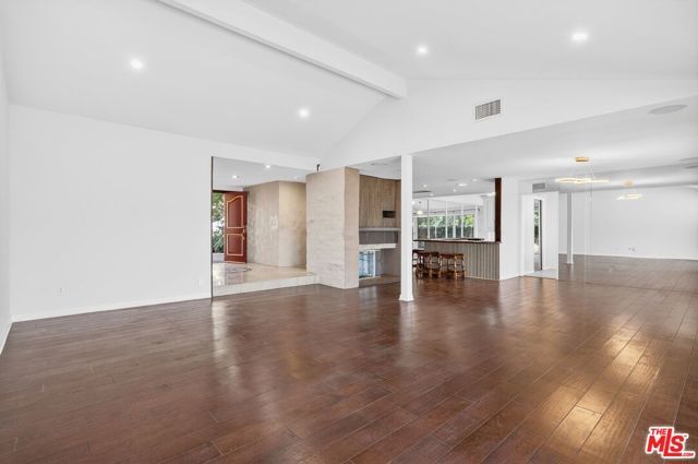 3713 Dellvale Place, Encino (los Angeles), CA 91436