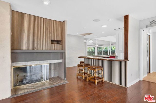 3713 Dellvale Place, Encino (los Angeles), CA 91436