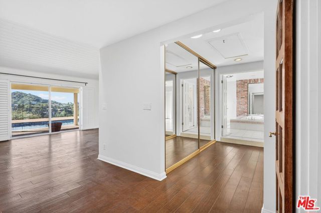 3713 Dellvale Place, Encino (los Angeles), CA 91436