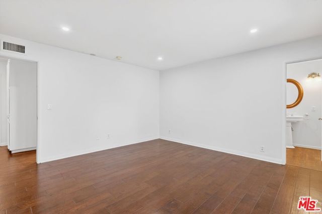 3713 Dellvale Place, Encino (los Angeles), CA 91436