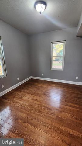 655 AURA RD, Glassboro, NJ 08028