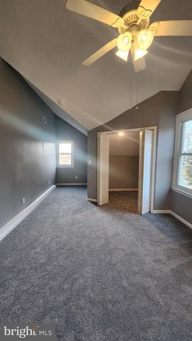 655 AURA RD, Glassboro, NJ 08028