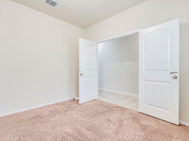 213 Ammonite LN, Jarrell, TX 76537