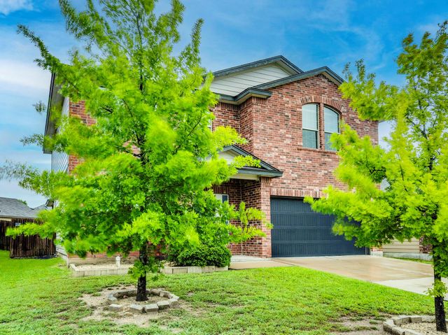 213 Ammonite LN, Jarrell, TX 76537