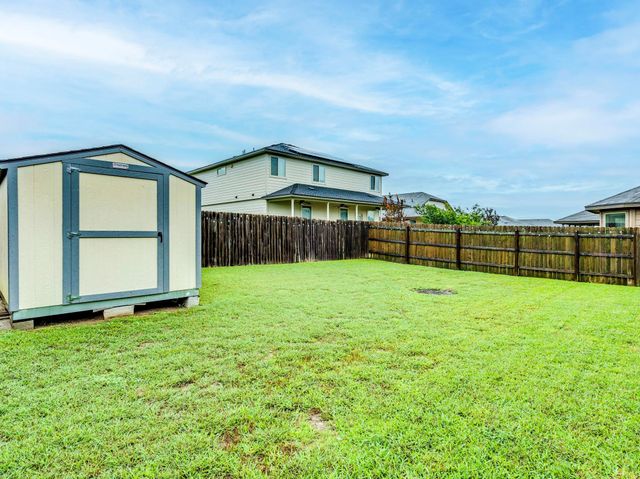 213 Ammonite LN, Jarrell, TX 76537