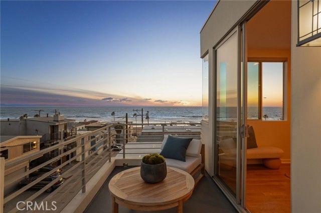 209 41st Street, Manhattan Beach, CA 90266