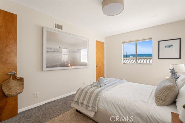 209 41st Street, Manhattan Beach, CA 90266