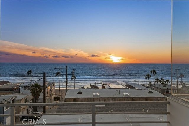209 41st Street, Manhattan Beach, CA 90266