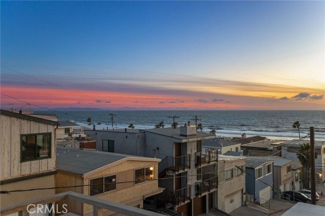 209 41st Street, Manhattan Beach, CA 90266