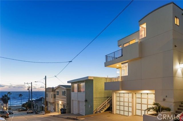 209 41st Street, Manhattan Beach, CA 90266