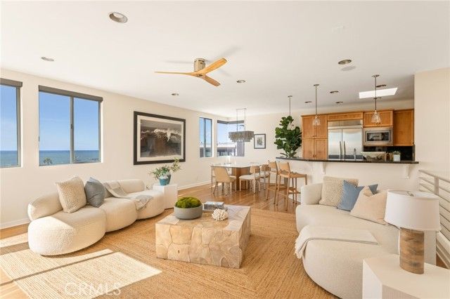 209 41st Street, Manhattan Beach, CA 90266