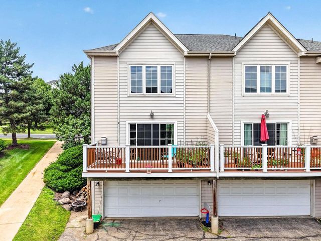 5475 Caddis Bend, Fitchburg, WI 53711