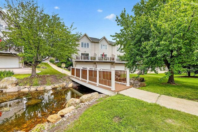 5475 Caddis Bend, Fitchburg, WI 53711