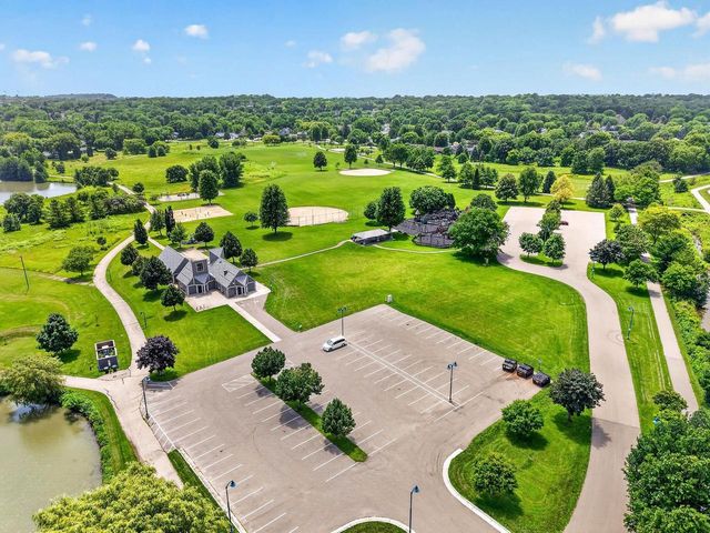 5475 Caddis Bend, Fitchburg, WI 53711