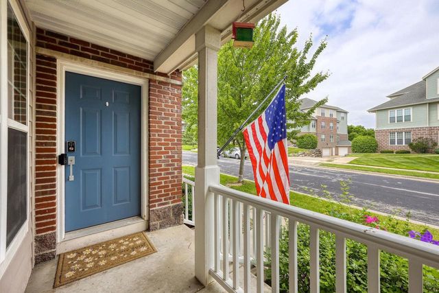 5475 Caddis Bend, Fitchburg, WI 53711