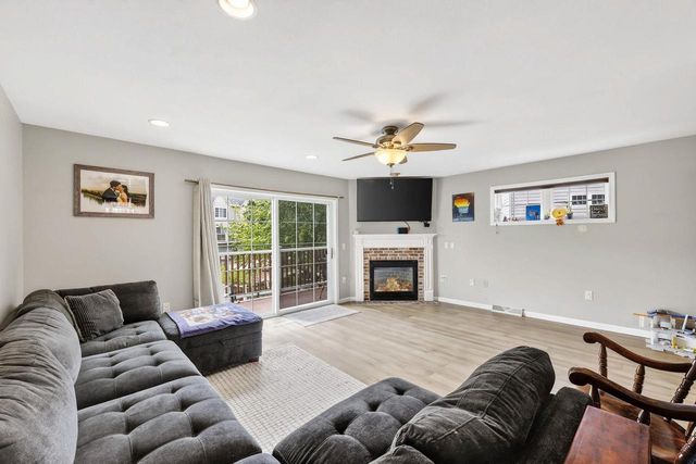 5475 Caddis Bend, Fitchburg, WI 53711