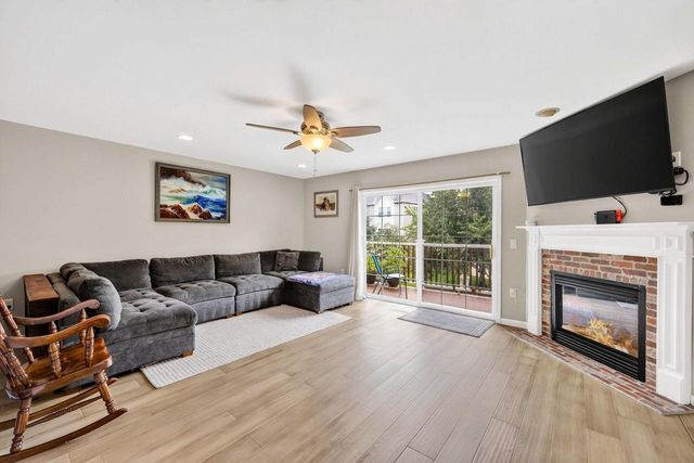 5475 Caddis Bend, Fitchburg, WI 53711