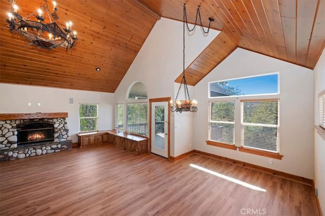 992 Sandalwood, Lake Arrowhead, CA 92352