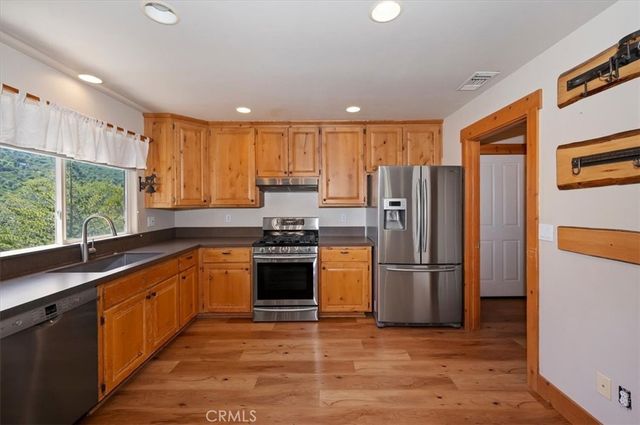 992 Sandalwood, Lake Arrowhead, CA 92352