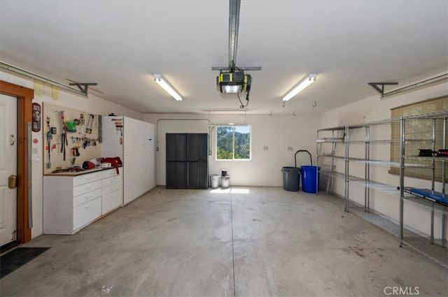 992 Sandalwood, Lake Arrowhead, CA 92352