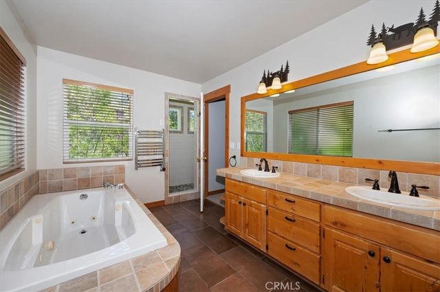 992 Sandalwood, Lake Arrowhead, CA 92352