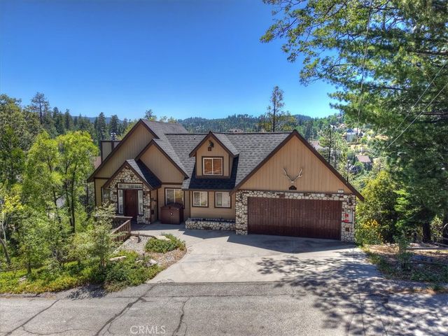 992 Sandalwood, Lake Arrowhead, CA 92352