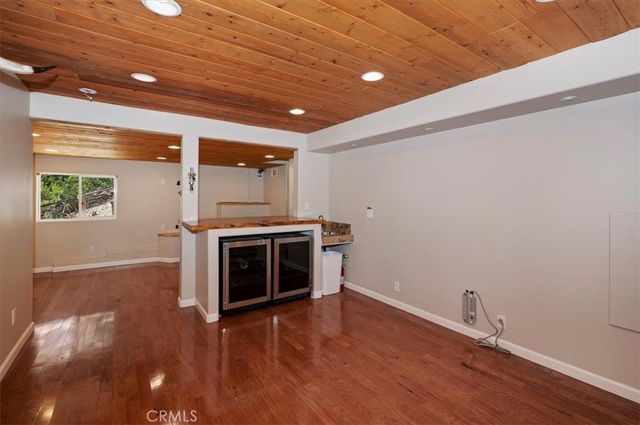 992 Sandalwood, Lake Arrowhead, CA 92352