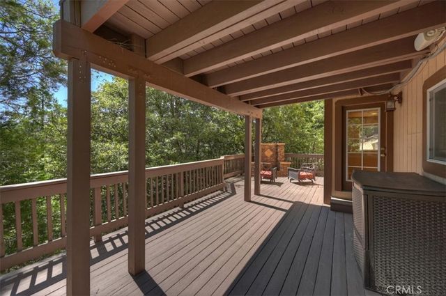 992 Sandalwood, Lake Arrowhead, CA 92352