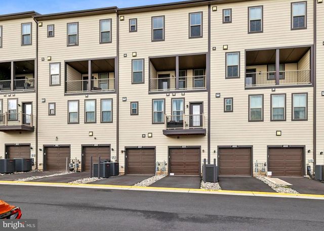 46007 WOODPECKER SQ., Sterling, VA 20165