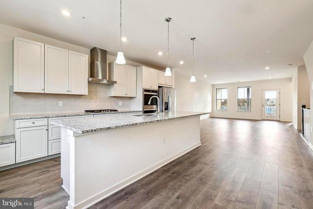 46007 WOODPECKER SQ., Sterling, VA 20165