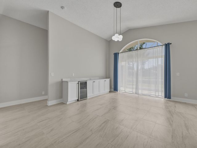 9512 HONEYBELL Circle, Boynton Beach, FL 33437