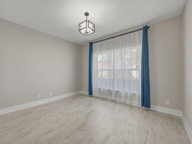 9512 HONEYBELL Circle, Boynton Beach, FL 33437