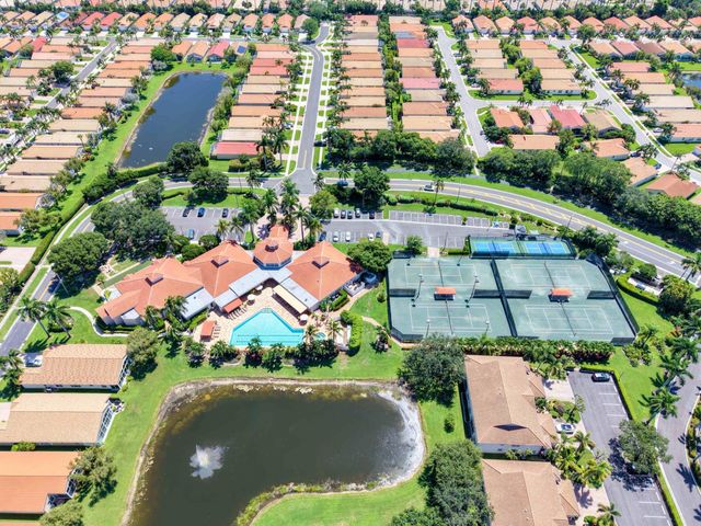 9512 HONEYBELL Circle, Boynton Beach, FL 33437