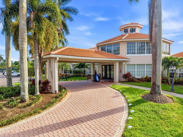 9512 HONEYBELL Circle, Boynton Beach, FL 33437