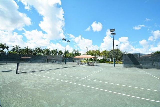 9512 HONEYBELL Circle, Boynton Beach, FL 33437